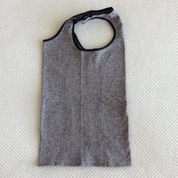 💪🏽Racerback Tank Top - Picture 3 of 5